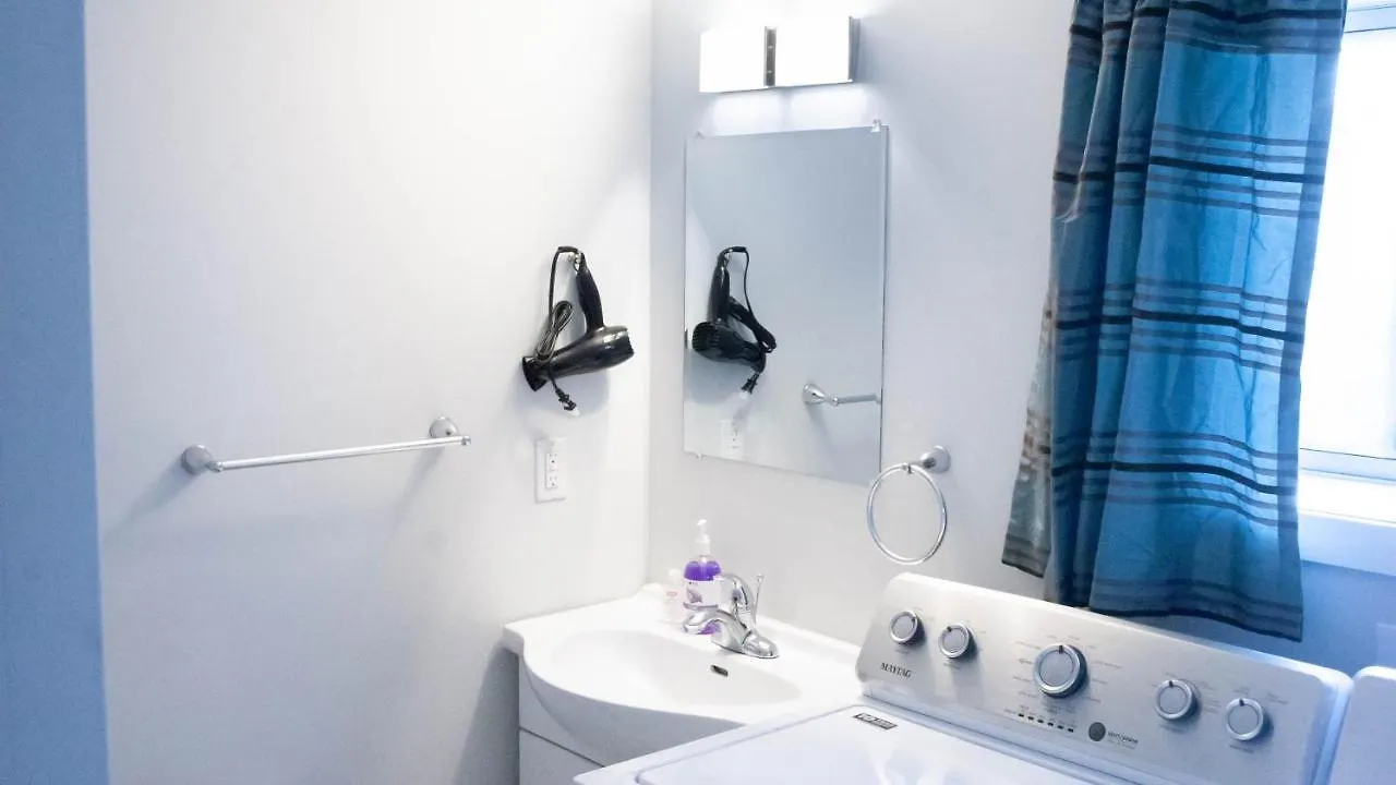 Lovely 1-Br W Sofa Bed In The Heart Of Ndg Apartment Montreal 0*,  Canada