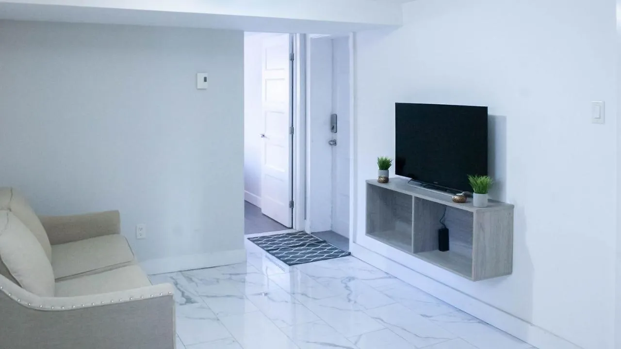 Lovely 1-Br W Sofa Bed In The Heart Of Ndg Apartment Montreal